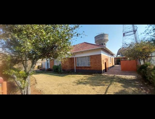 3 BEDROOM HOUSE FOR SALE IN SUNNYRIDGE